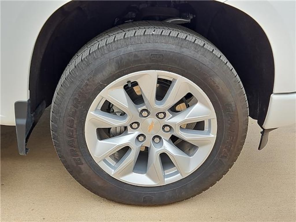 Used 2026 Chevrolet Silverado 1500 Custom 4x4 Crew Cab 5.75 ft. box 147.4 in. WB