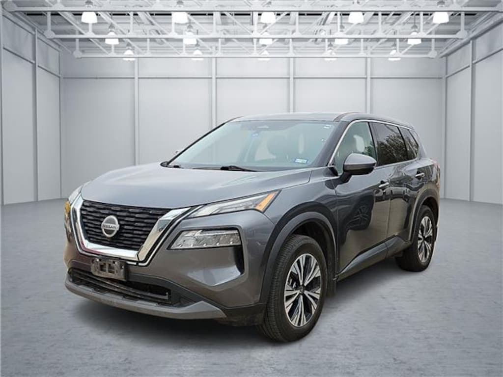 Used 2021 Nissan Rogue SV