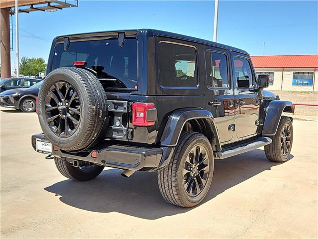 Used 2021 Jeep Wrangler Unlimited High Altitude 4x4