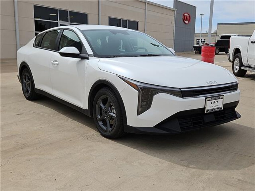 Used 2025 KIA K4 LX