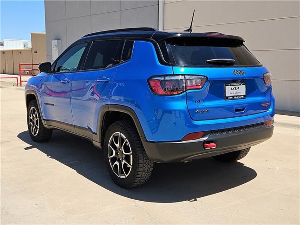 Used 2025 Jeep Compass Trailhawk 4x4