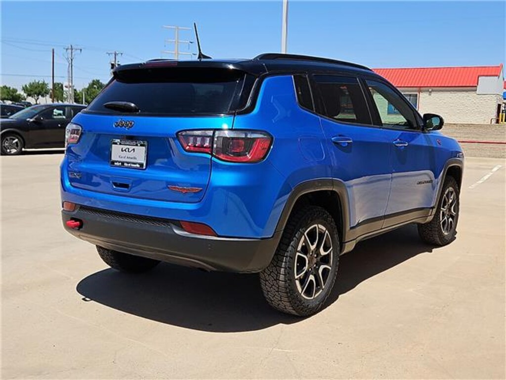 Used 2025 Jeep Compass Trailhawk 4x4