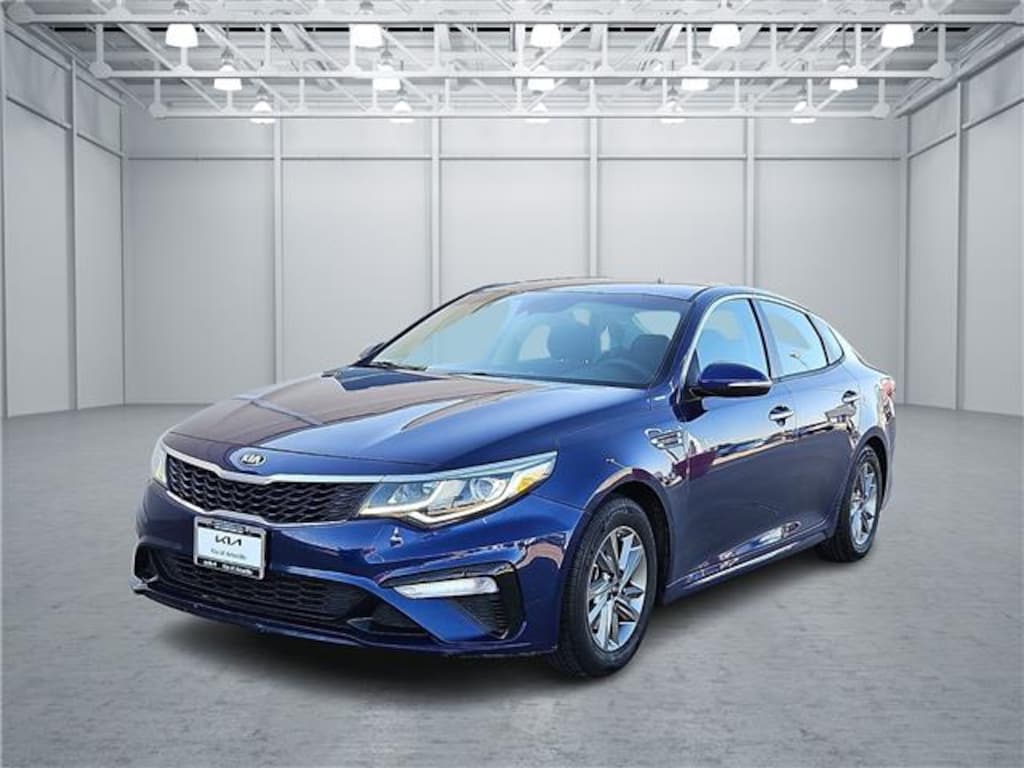 Used 2019 KIA Optima LX Sedan