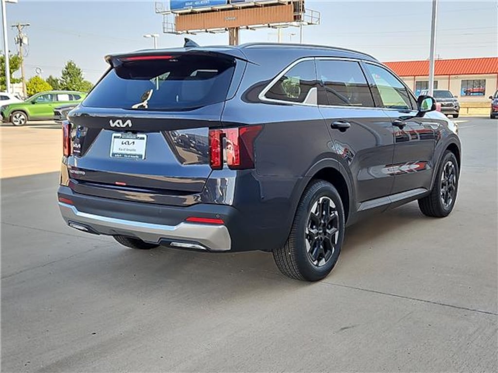 New 2026 KIA Sorento S Front-Wheel Drive