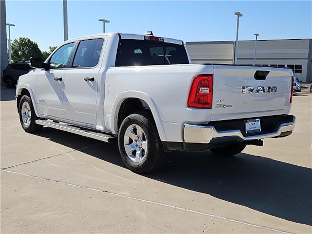 Used 2025 RAM 1500 Big Horn/Lone Star 4x2 Crew Cab 144.5 in. WB