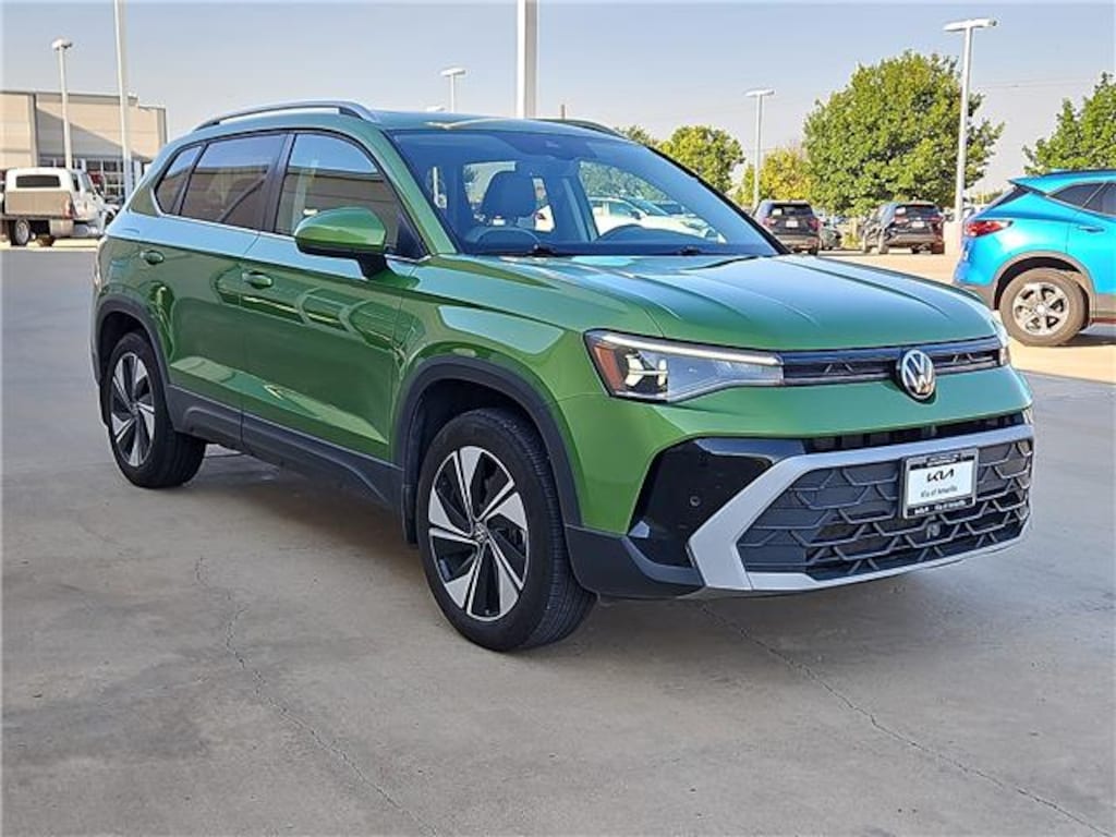 Used 2025 Volkswagen Taos 1.5T SE All-Wheel Drive 4MOTION
