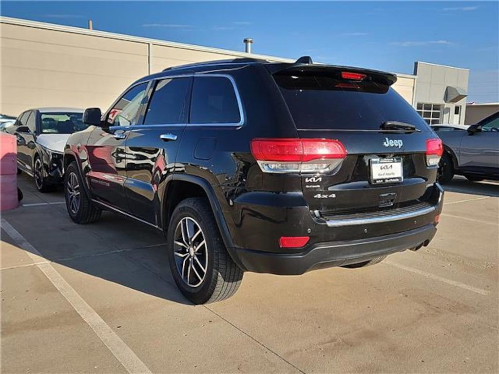 Used 2017 Jeep Grand Cherokee Limited 4x4