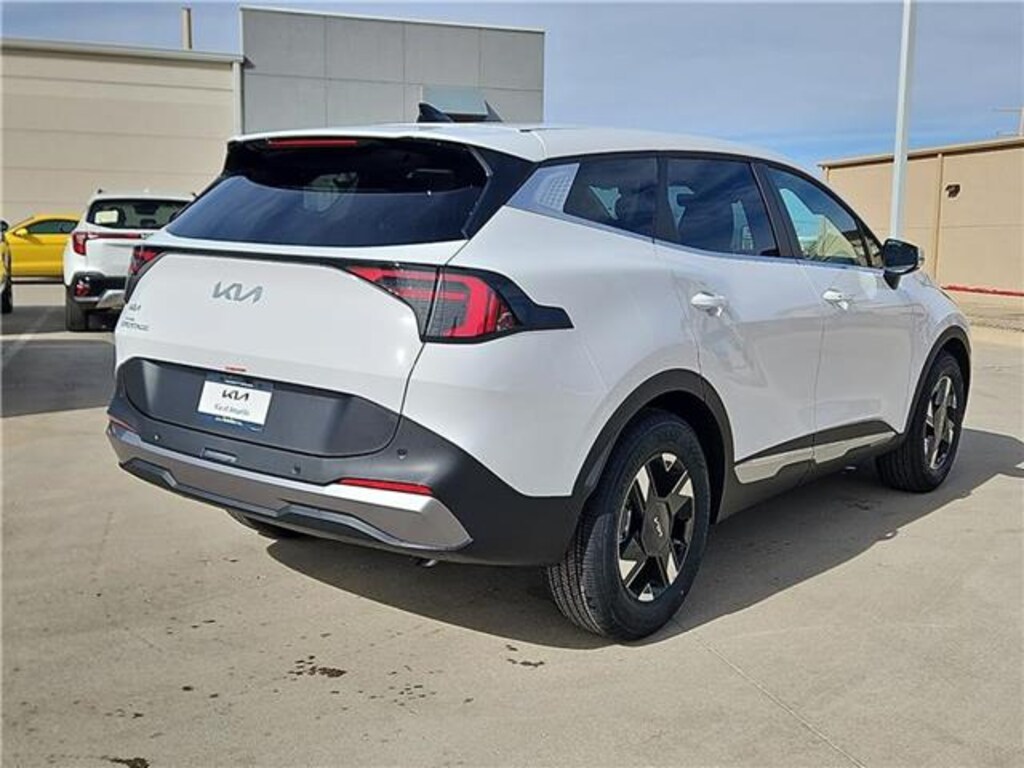New 2026 KIA Sportage LX Front-Wheel Drive