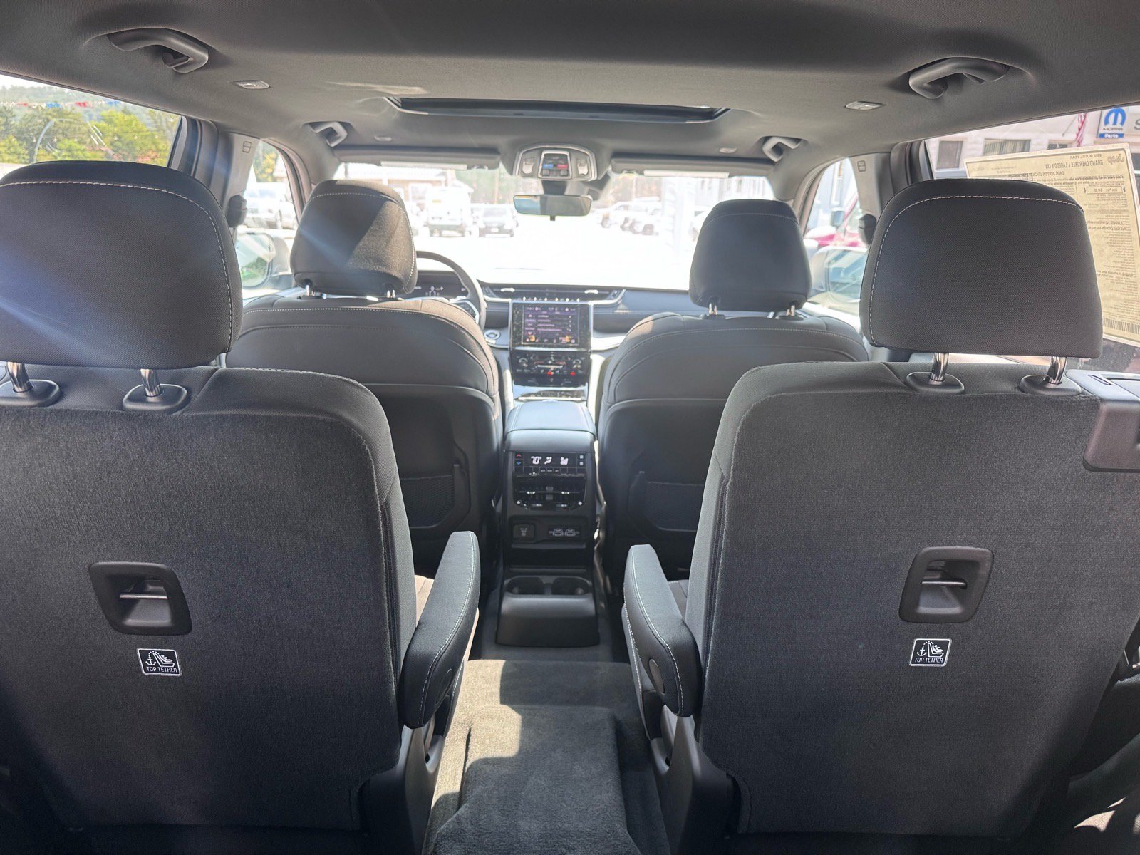 2025 Jeep Grand Cherokee L Laredo - Photo 35