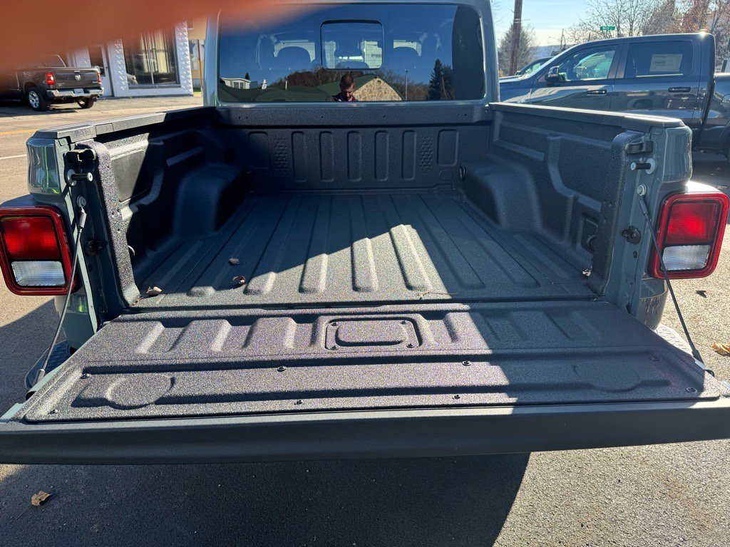 2025 Jeep Gladiator Sport S - Photo 12