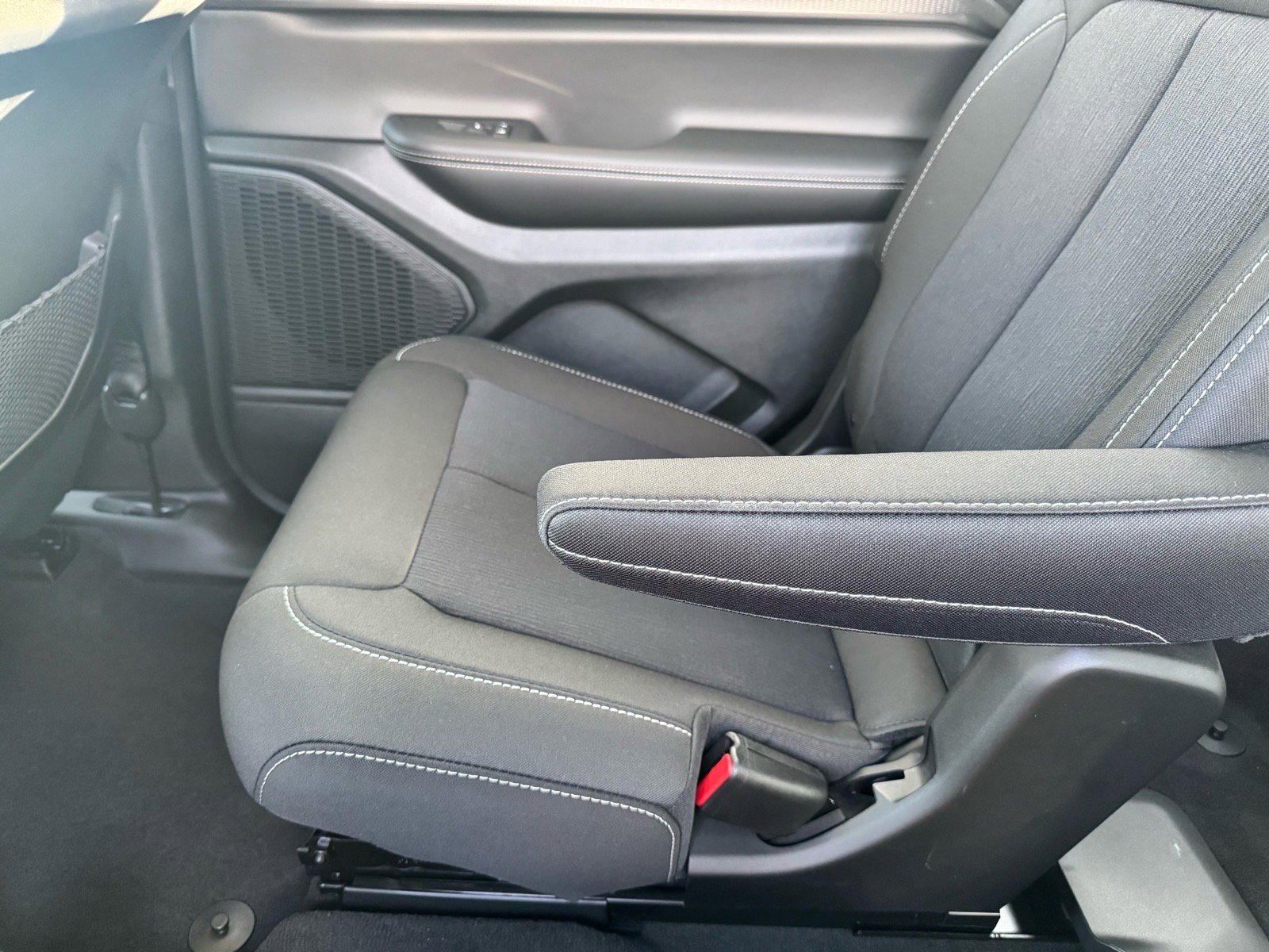 2025 Jeep Grand Cherokee L Laredo - Photo 18