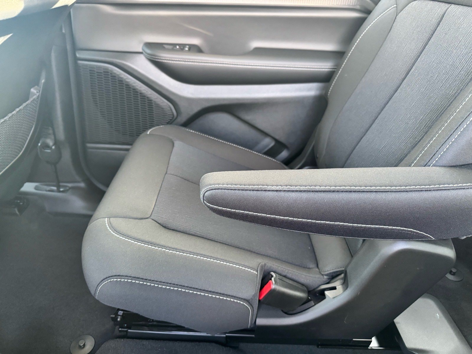 2025 Jeep Grand Cherokee L Laredo - Photo 15