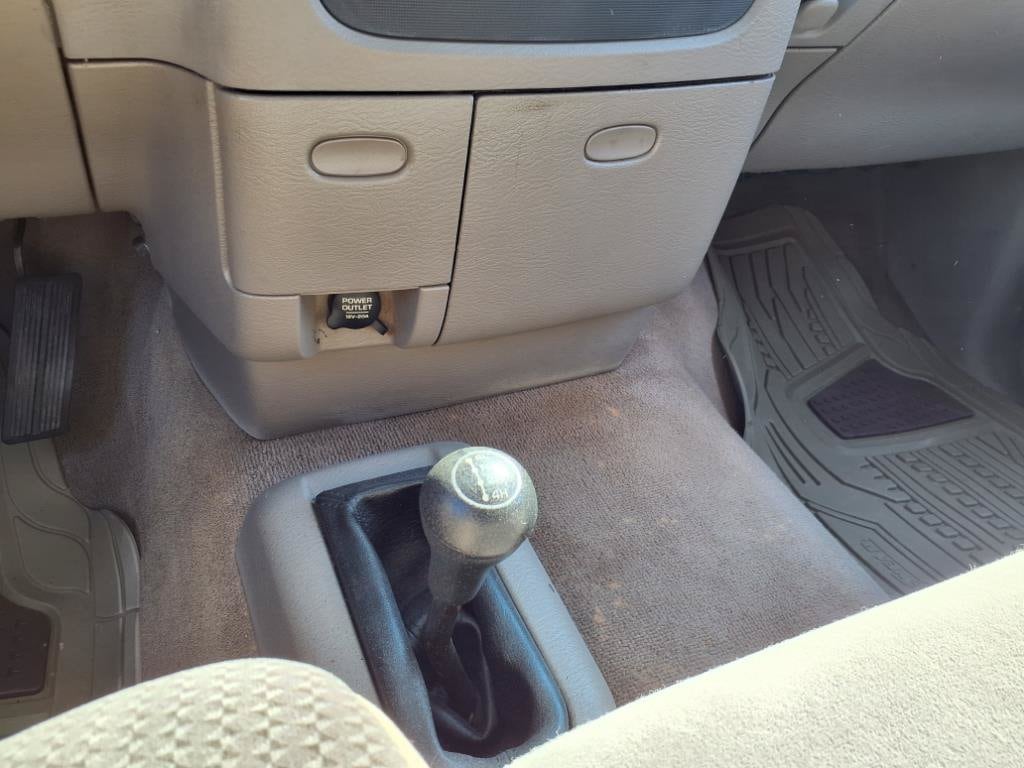 2004 Dodge Ram 2500 Pickup SLT - Photo 15