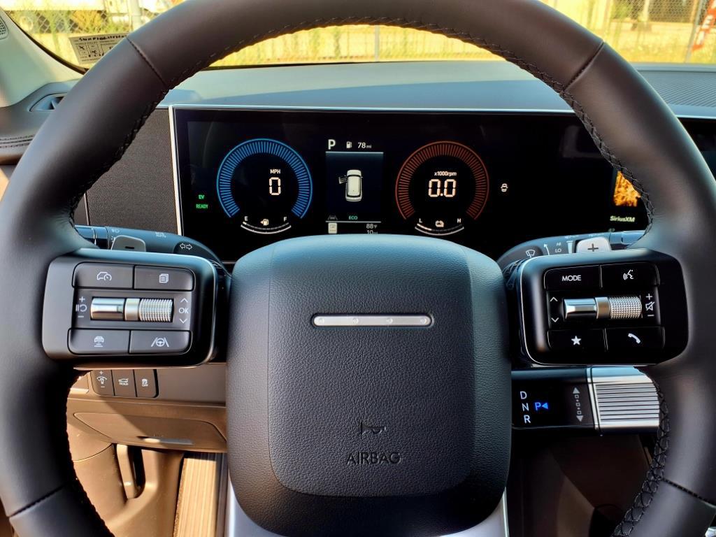 2026 Hyundai Santa Fe SE - Photo 11