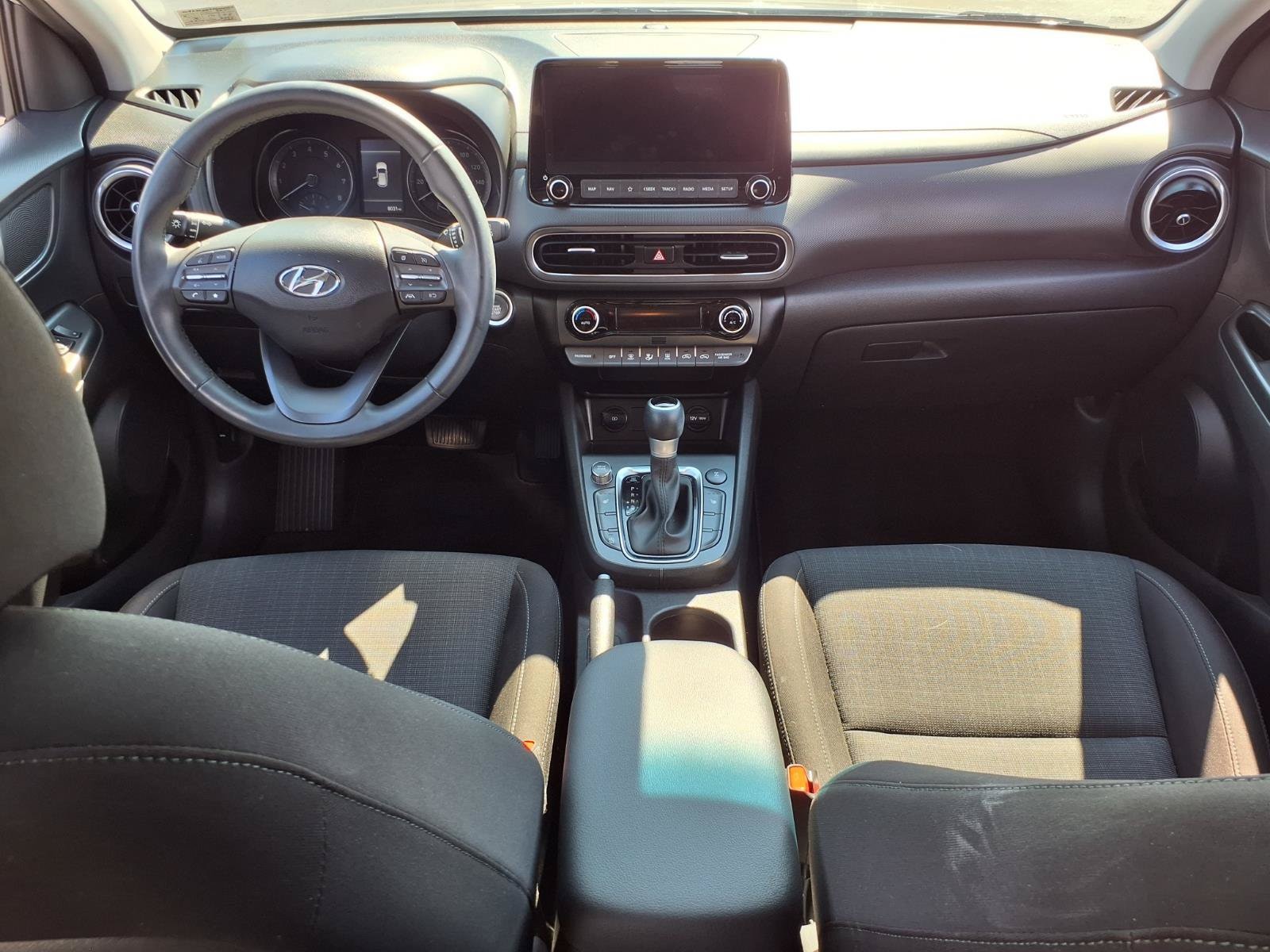 2023 Hyundai Kona SEL - Photo 14