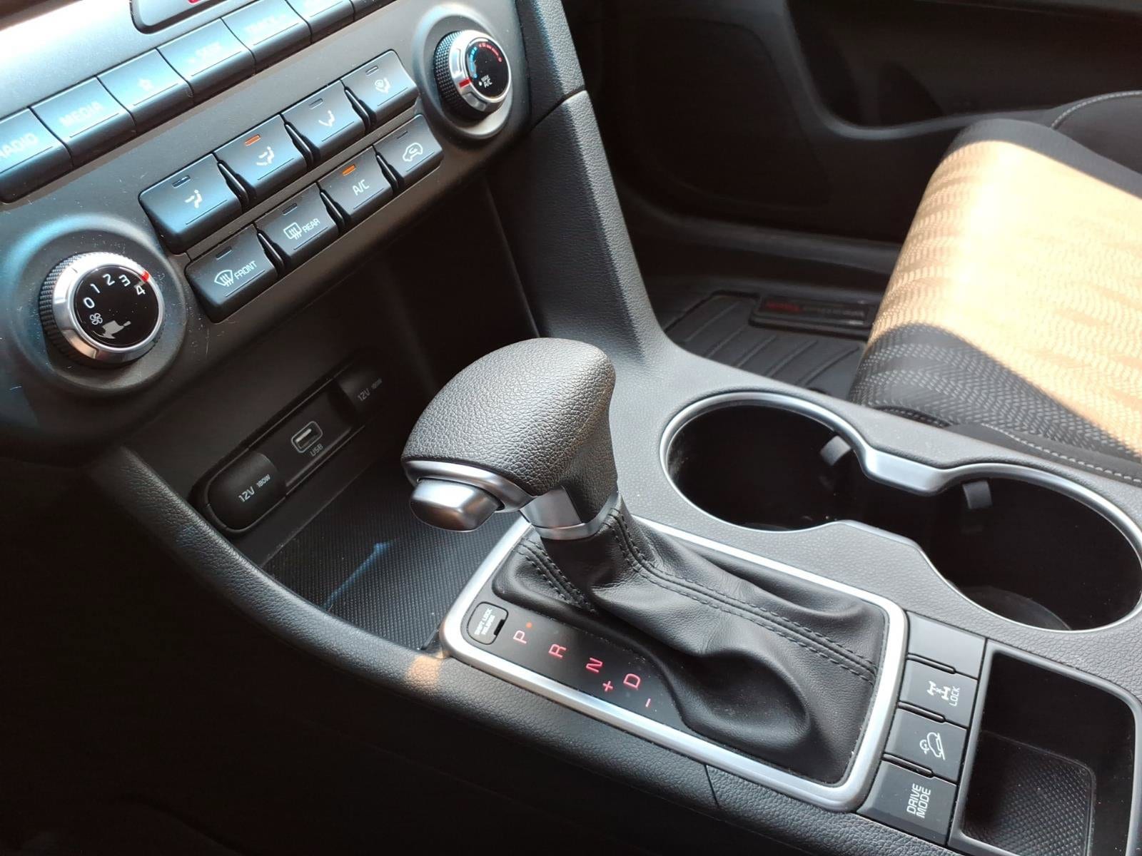 2020 Kia Sportage LX - Photo 15