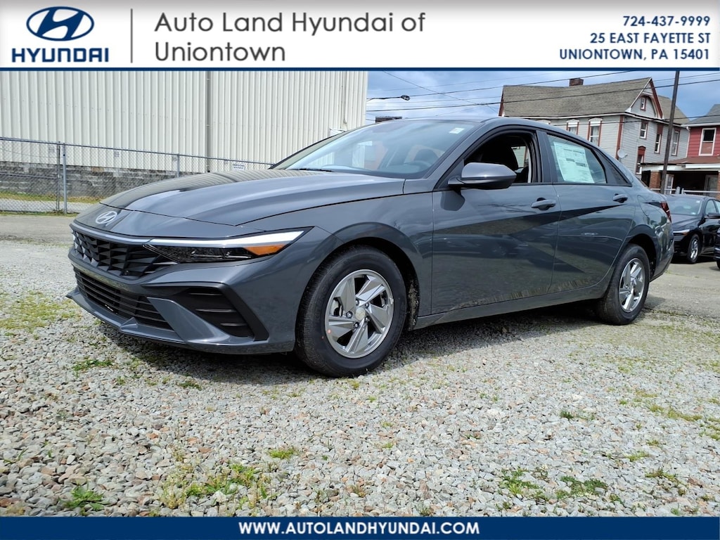 New 2026 Hyundai Elantra SE Sedan