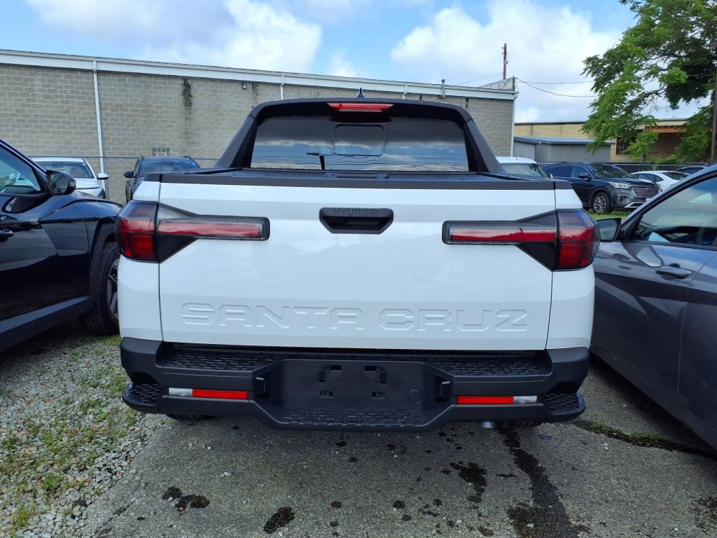 2025 Hyundai Santa Cruz SEL Activity - Photo 3