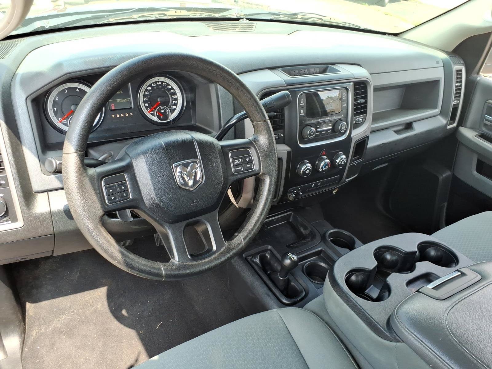 2015 RAM Ram 2500 Pickup Tradesman - Photo 10