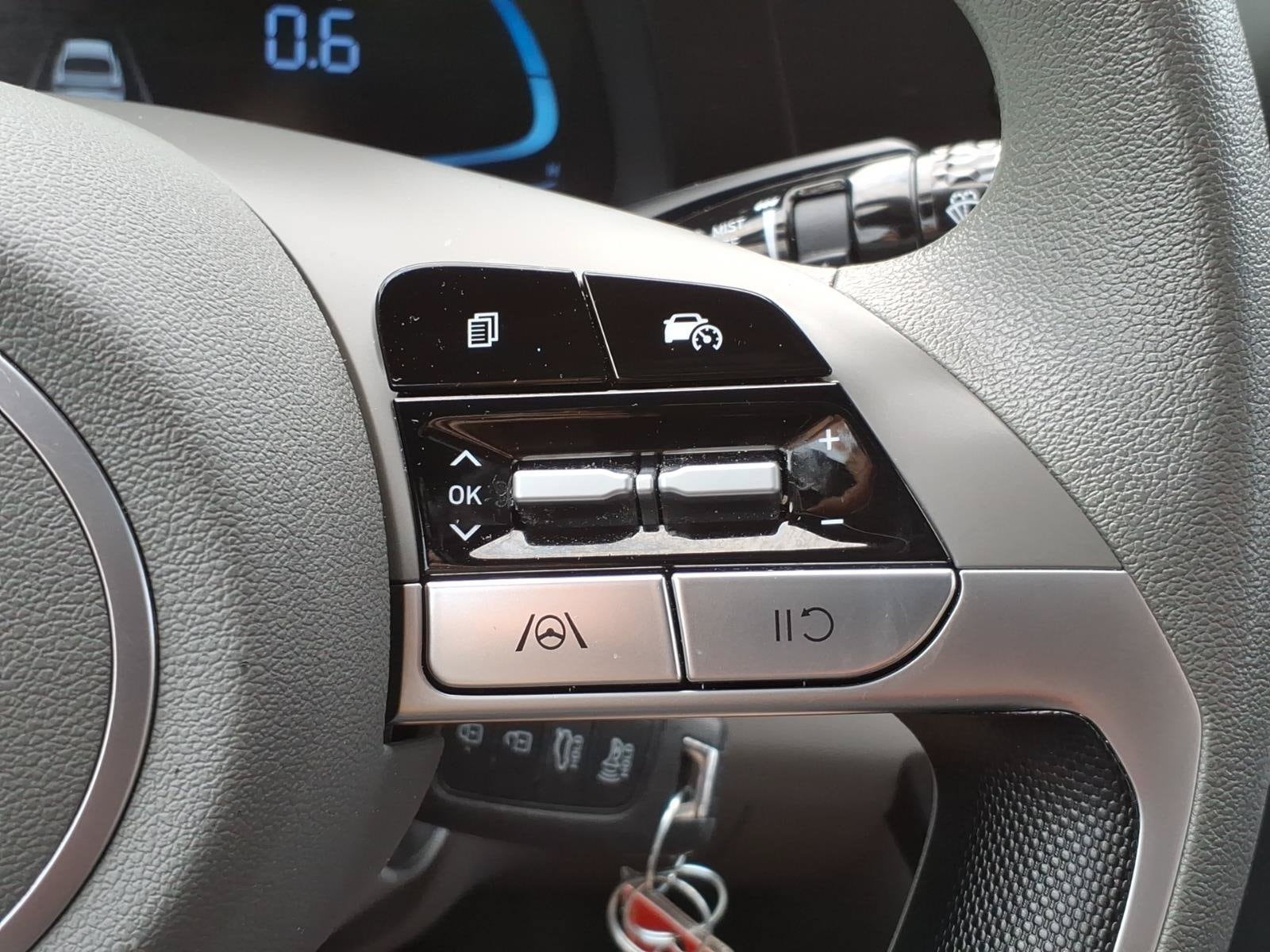 2024 Hyundai Elantra SE - Photo 19