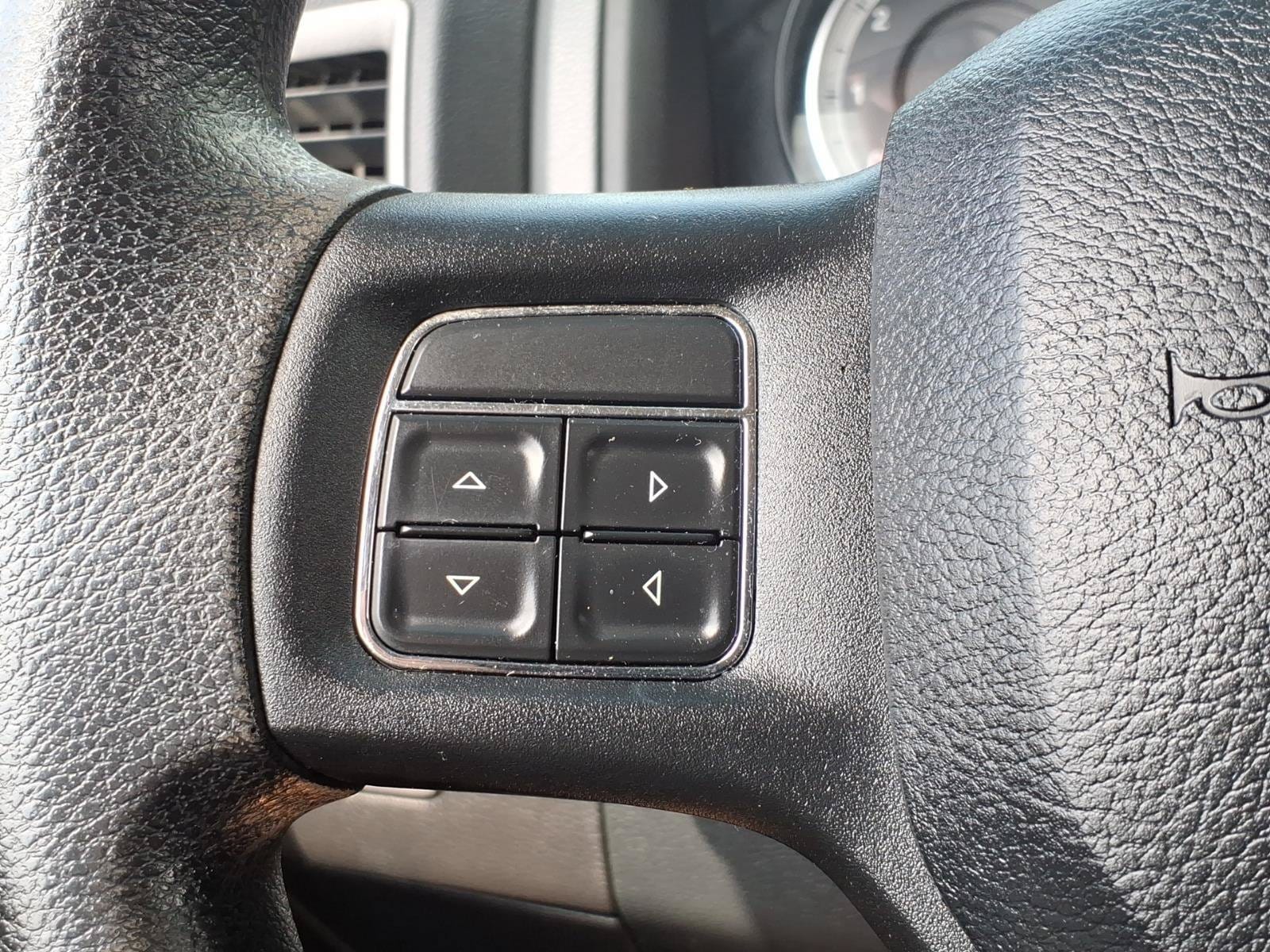 2015 RAM Ram 2500 Pickup Tradesman - Photo 15