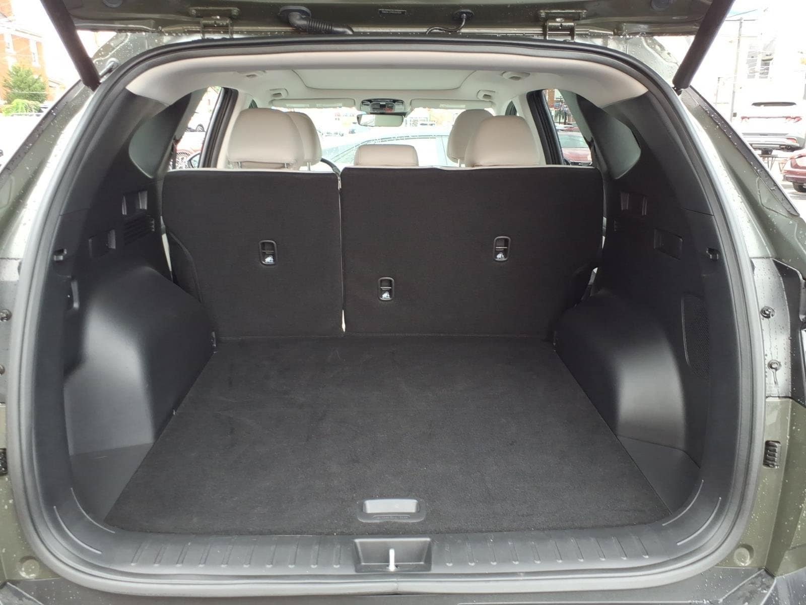 2025 Hyundai Tucson Limited - Photo 11