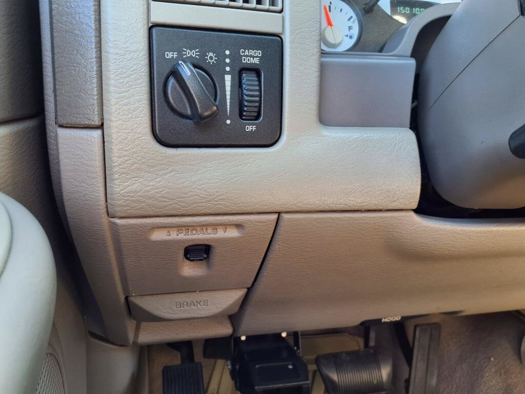 2004 Dodge Ram 2500 Pickup SLT - Photo 18