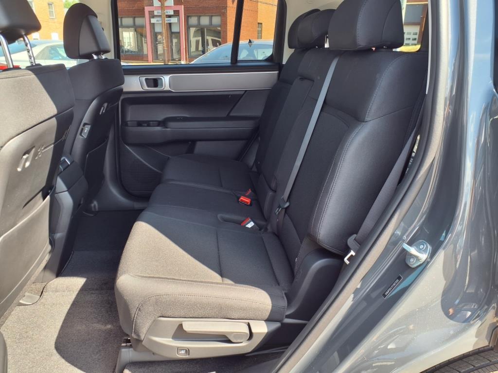2026 Hyundai Santa Fe SE - Photo 6