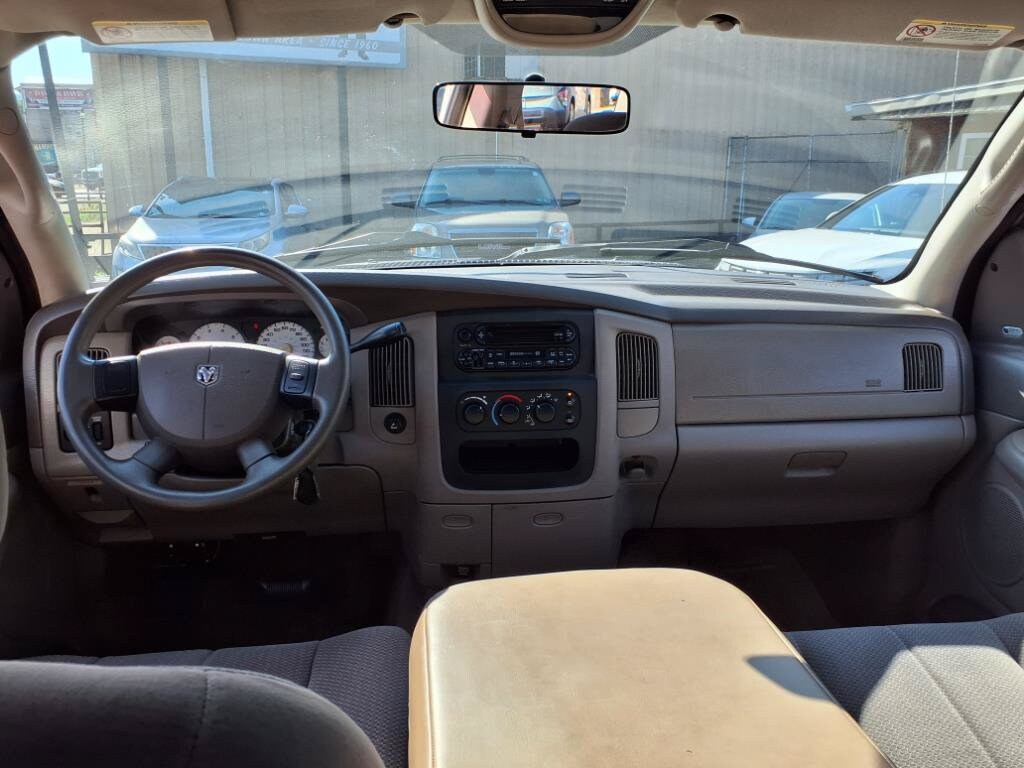 2004 Dodge Ram 2500 Pickup SLT - Photo 11