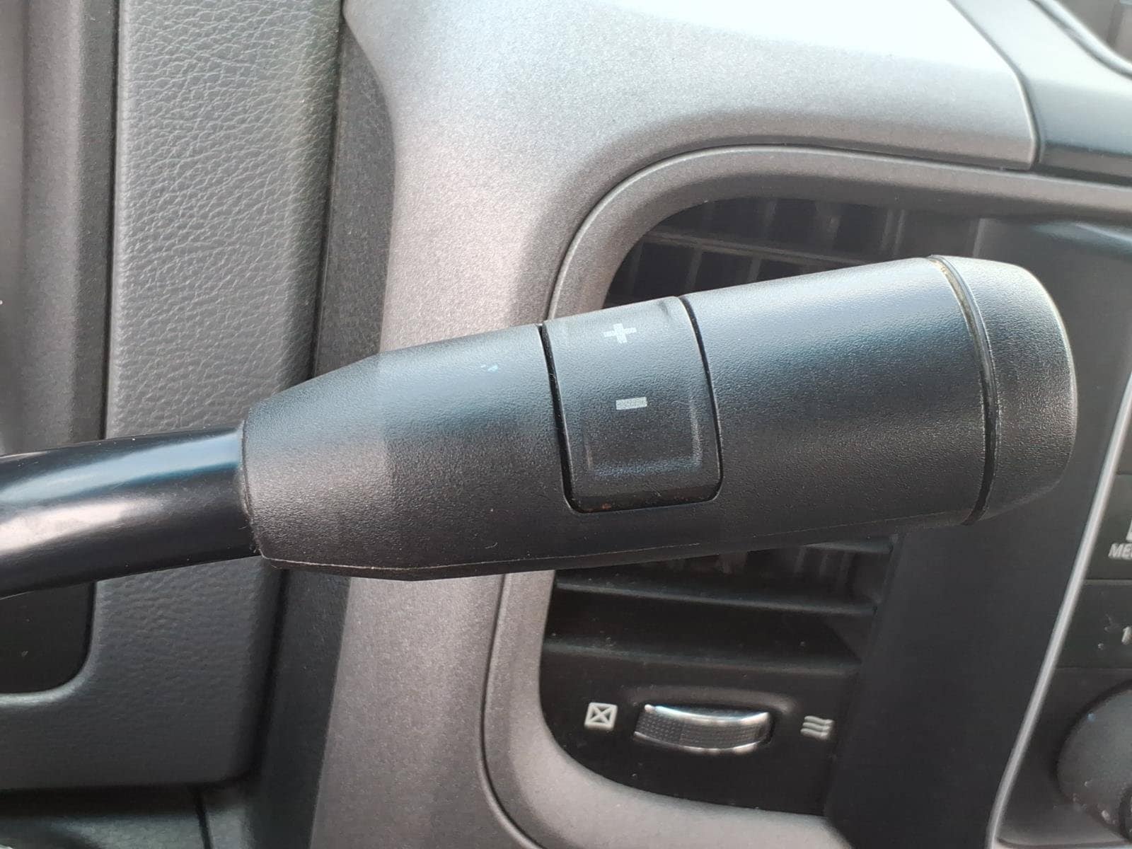 2015 RAM Ram 2500 Pickup Tradesman - Photo 18