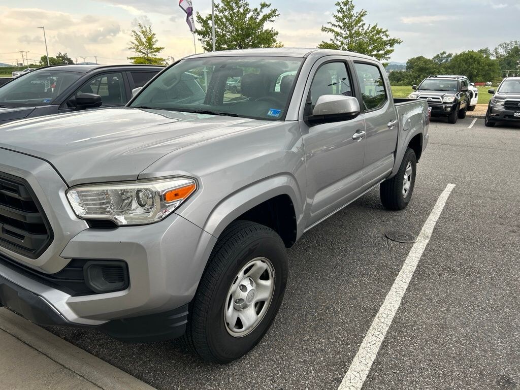 Used 2017 Toyota Tacoma SR Truck