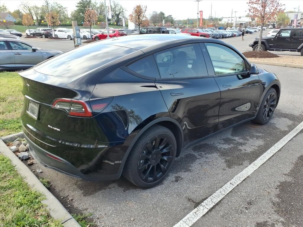 Used 2022 Tesla Model Y Long Range SUV