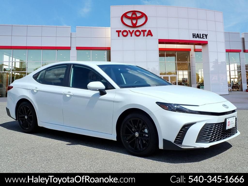 Certified 2025 Toyota Camry SE Sedan