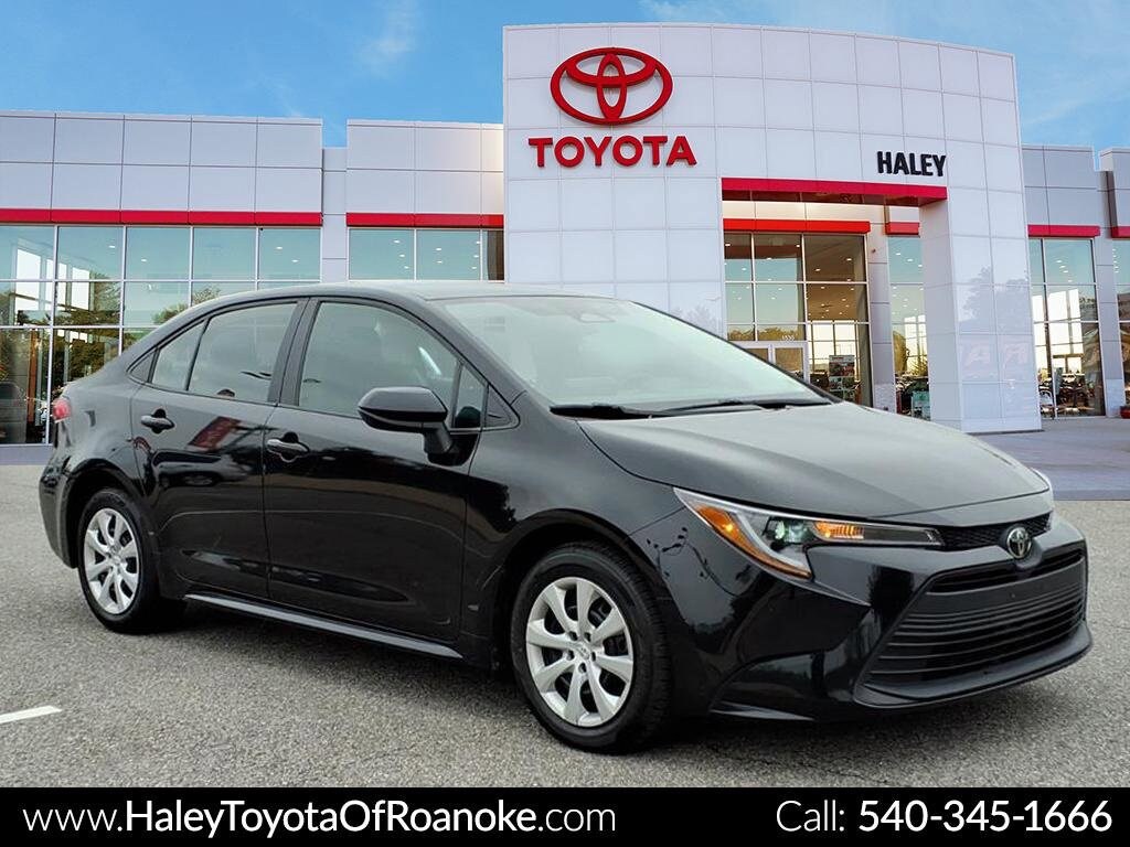 Used 2024 Toyota Corolla LE Sedan