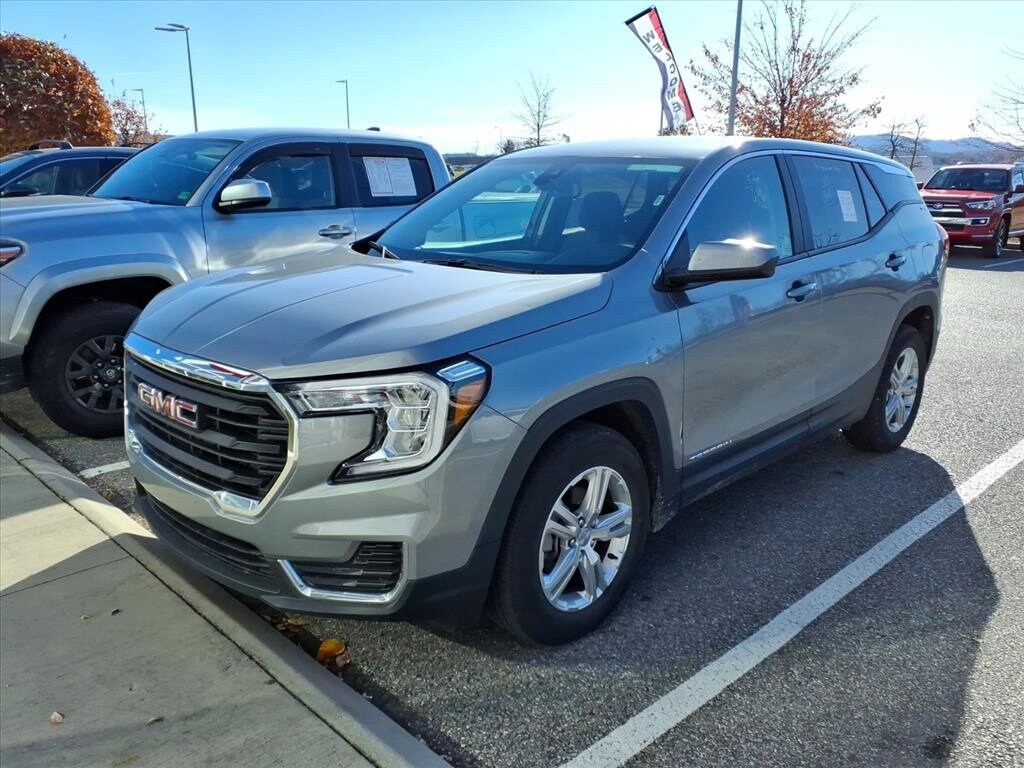 2024 Gmc Terrain SLE photo 2