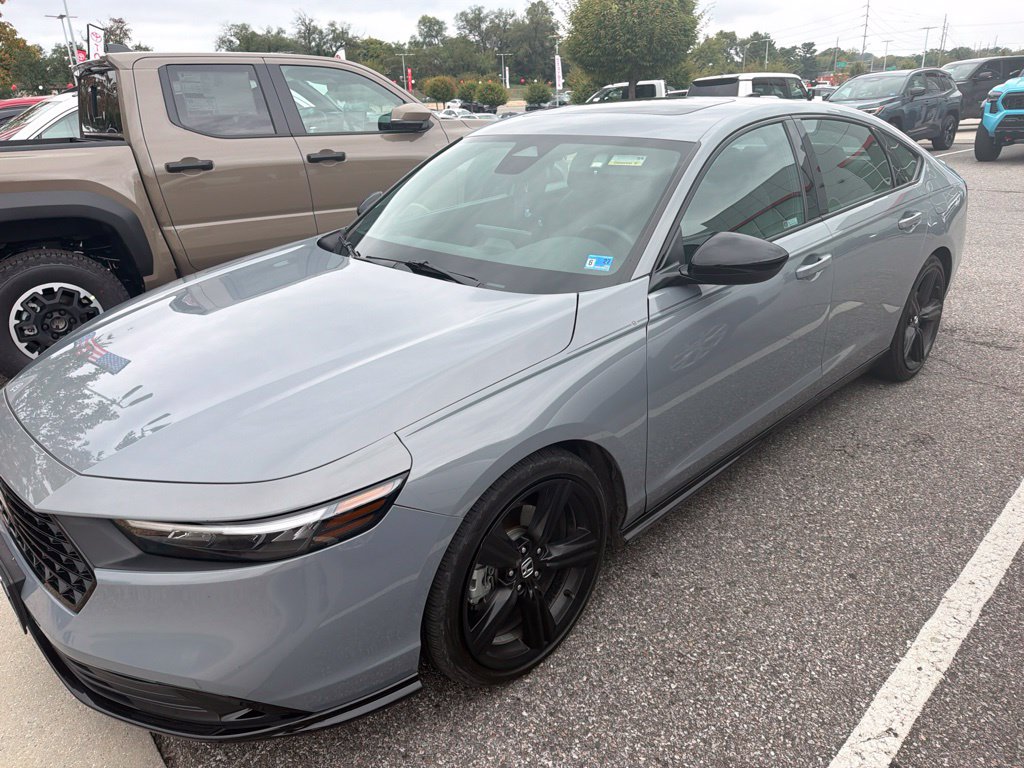 Used 2023 Honda Accord Hybrid Sport-L Sedan