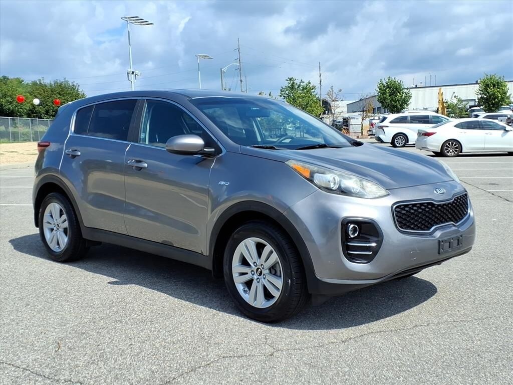 Used 2018 Kia Sportage LX SUV