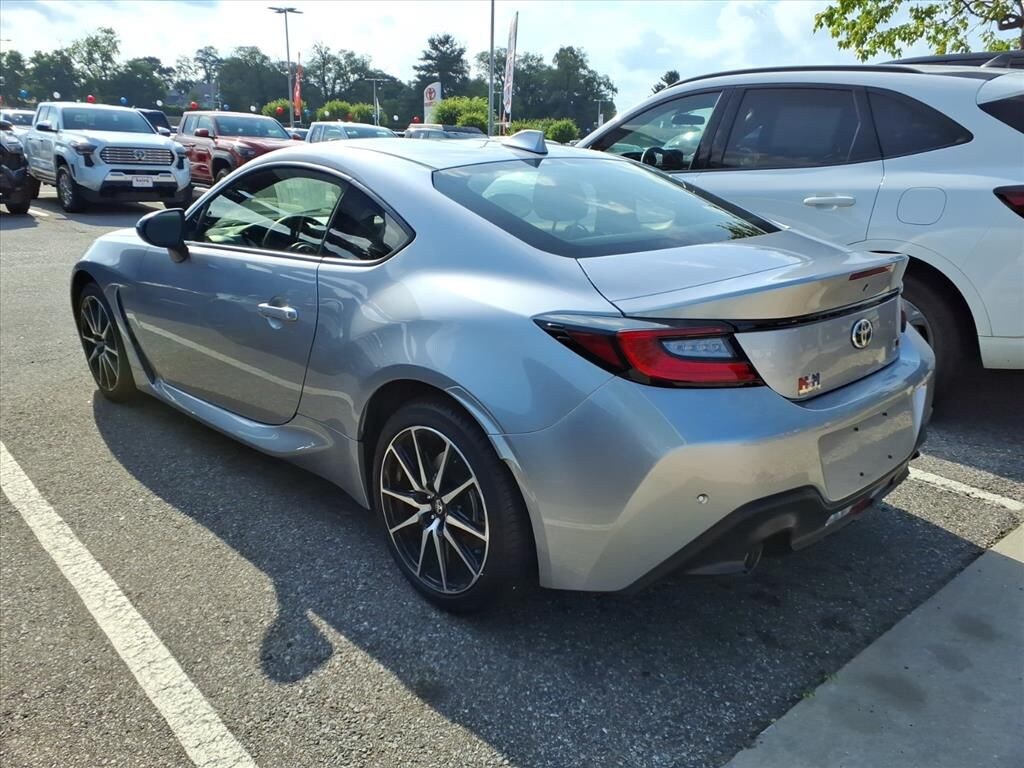 Certified 2025 Toyota GR86 Base Coupe