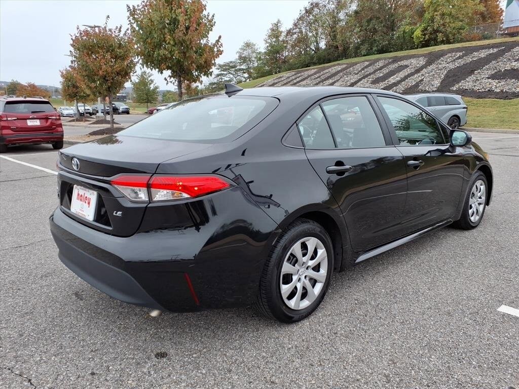 Used 2024 Toyota Corolla LE Sedan