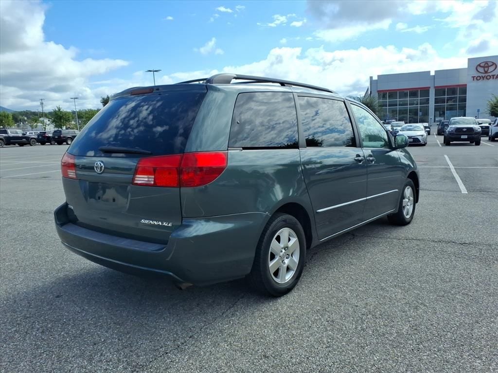 Used 2004 Toyota Sienna XLE Minivan/Van
