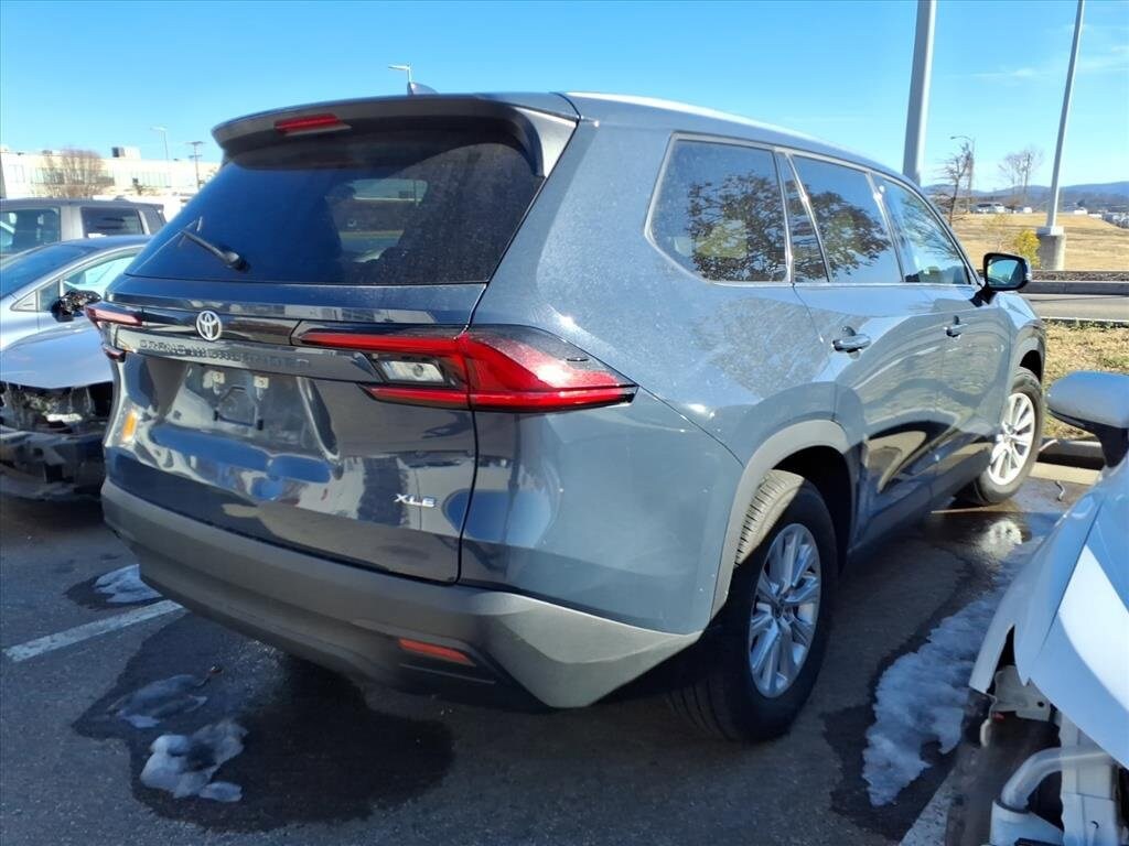 Used 2025 Toyota Grand Highlander XLE SUV