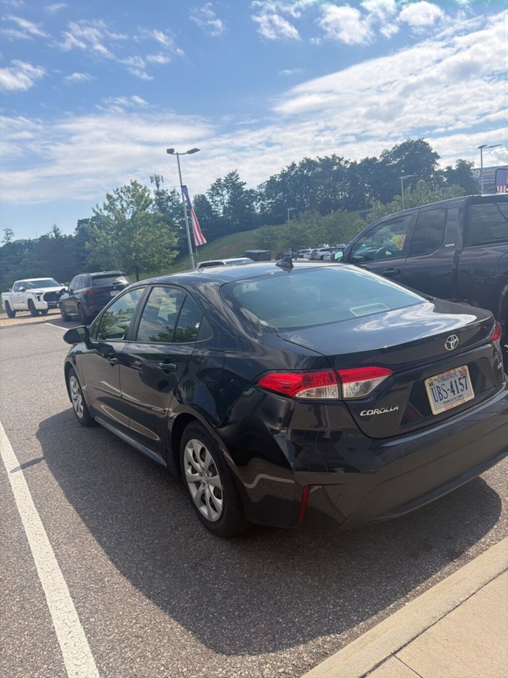 Used 2021 Toyota Corolla LE Sedan