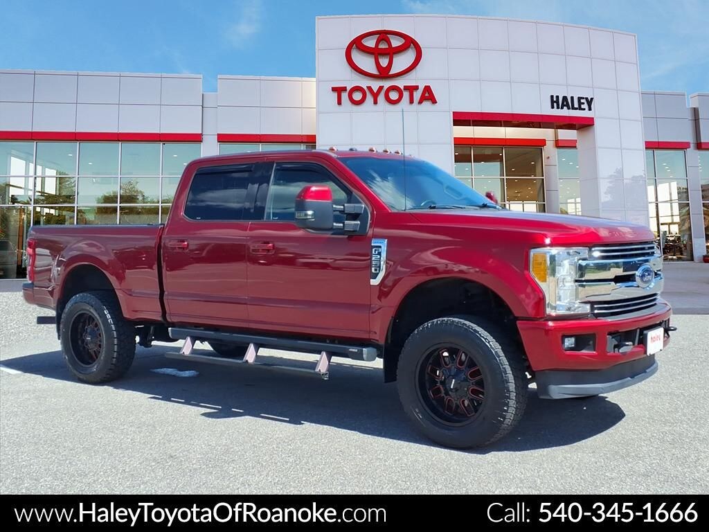 Used 2017 Ford F-250SD Lariat Truck