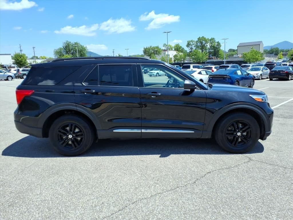 Used 2022 Ford Explorer XLT SUV