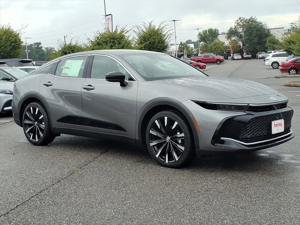 New 2026 Toyota Crown Platinum Sedan