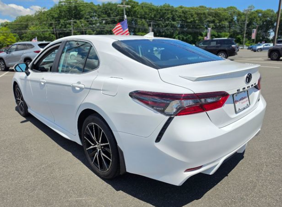 Used 2024 Toyota Camry SE Sedan