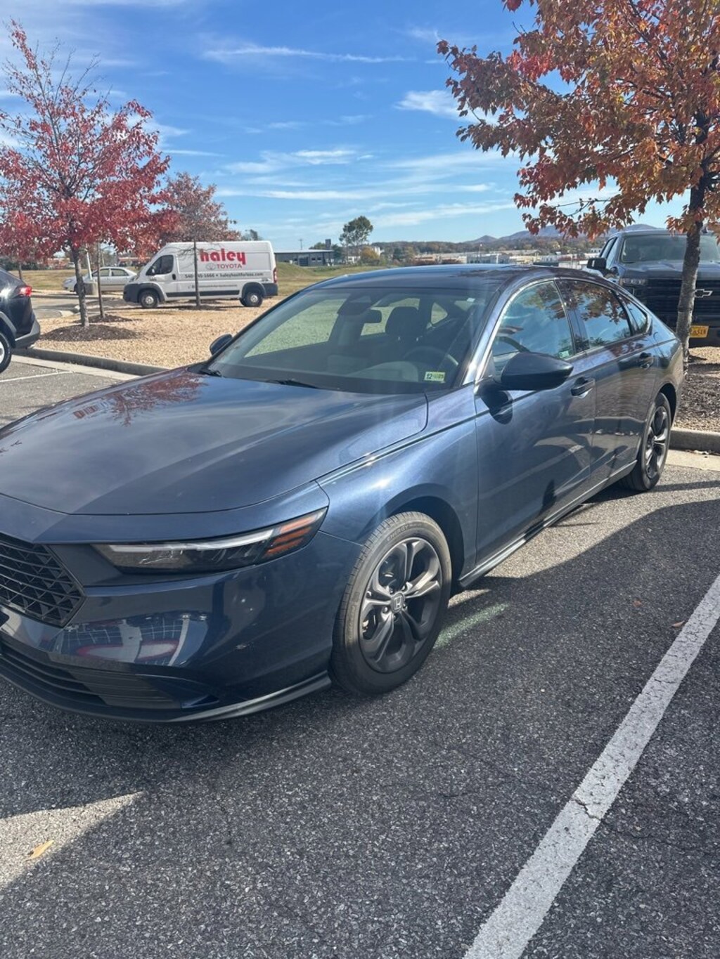 Used 2023 Honda Accord EX Sedan