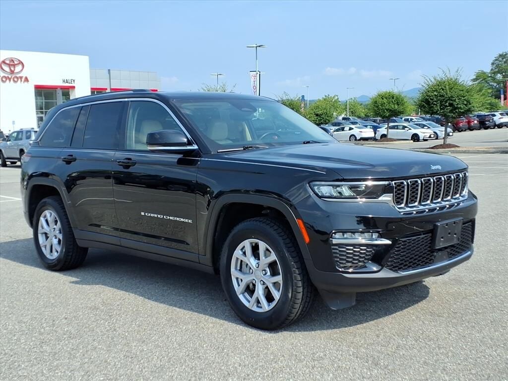 Used 2022 Jeep Grand Cherokee Limited SUV