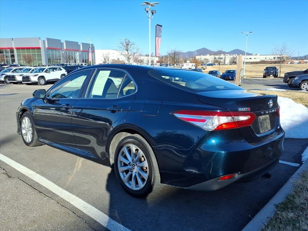Used 2018 Toyota Camry LE Sedan