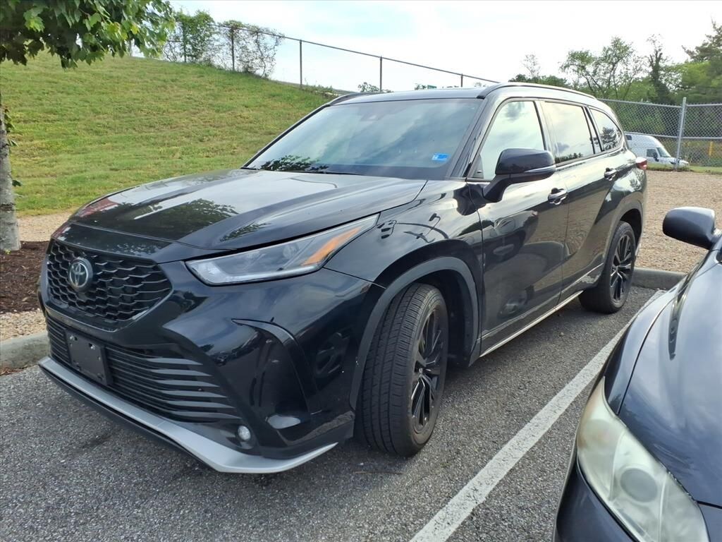 Used 2024 Toyota Highlander XSE SUV